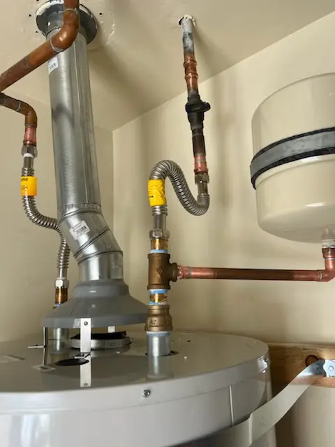Water heater installation and plumbing repair in Tamarisk Country Club